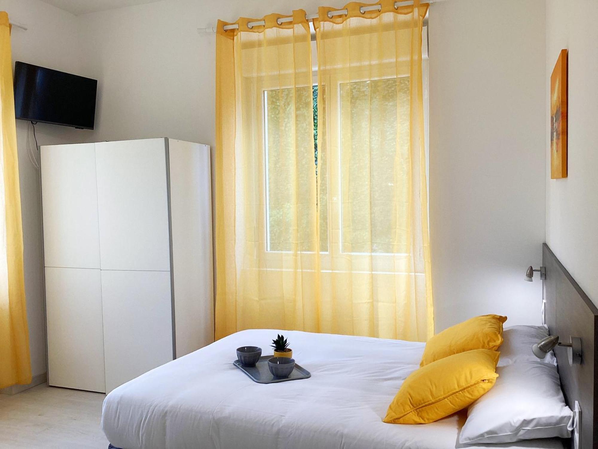 Appartement Stella 95 M2 Climatise Parking Proche Sanctuaires Лурд Экстерьер фото